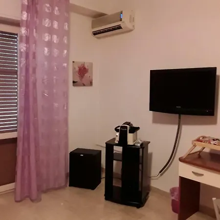 L'attico 住宿加早餐酒店