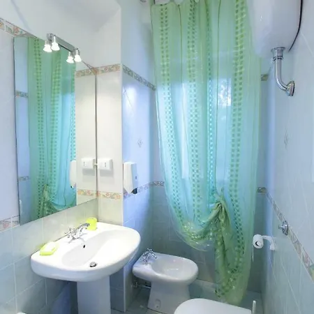 L'attico Frühstückspension Catanzaro